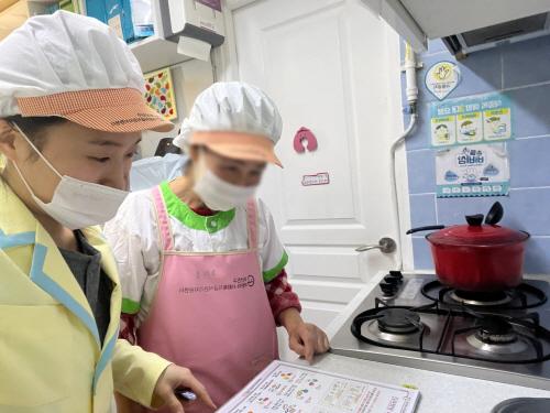 25년 어린이급식소 4차시 열매, 6차시 새싹, 4차시 기타시설 조리원 방문교육 완료