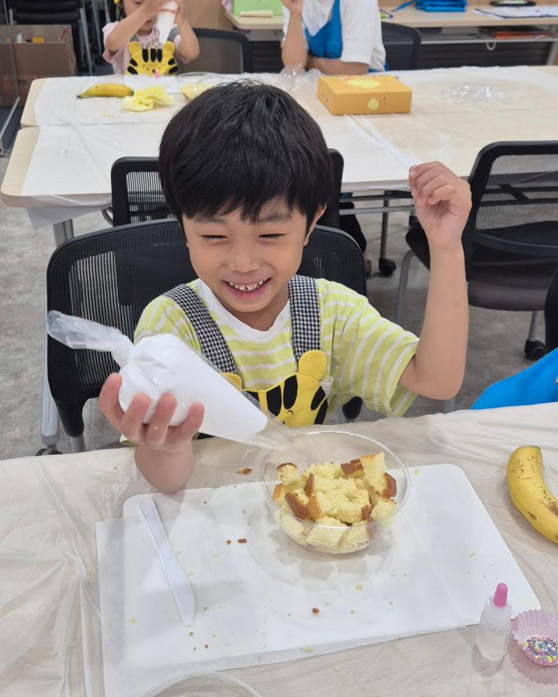 어린이 집합교육 " 부모와 아이가 함께하는 요리교실"  편식예방교육 및 옥수수피자, 떠먹는 케익 만들기 사진